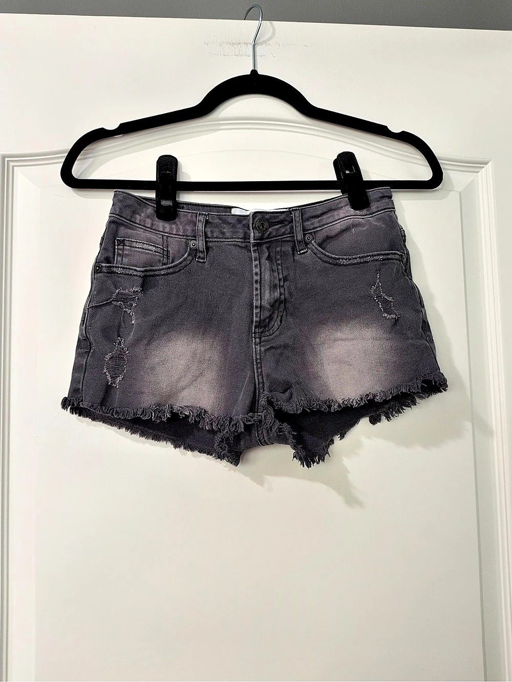 Gypsy Warrior Distressed Denim Jean Shorts in Gray Size 1